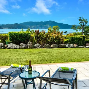 Frangipani Beachfront F5 On By Hamorent Apartment Hamilton Island